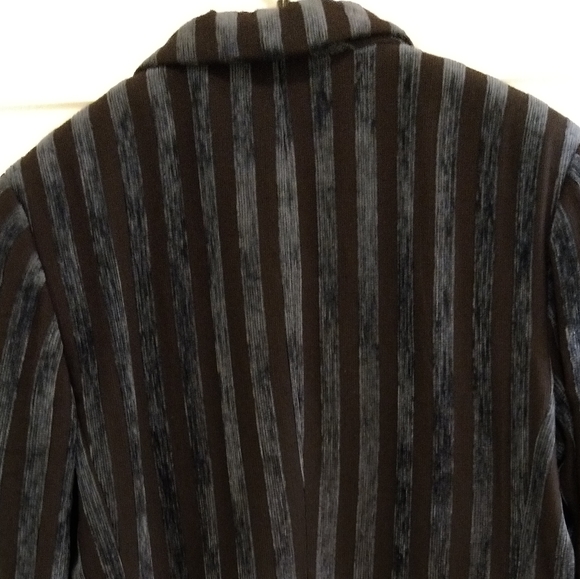 Icicle blazer by LUXX NWOT - Picture 3 of 5